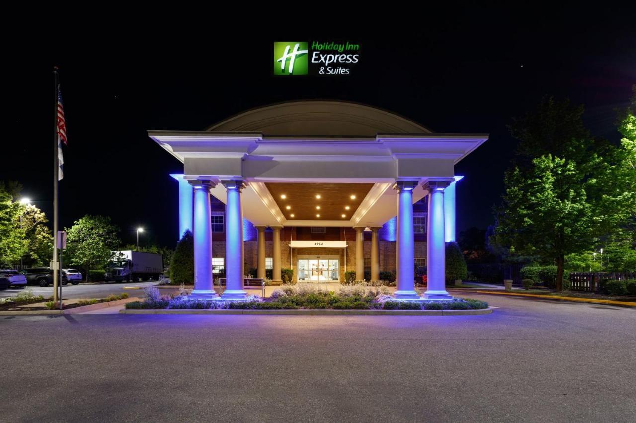 Holiday Inn Express & Suites Williamsburg By Ihg Exterior foto